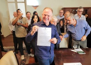 Governador sanciona Lei que institui Fundo de Aval do Microcrédito no Estado