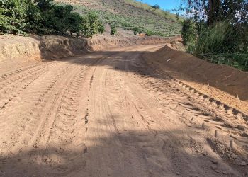 Prefeitura de Mantenópolis conclui ponte e realiza patrolamento de estradas visando escoamento de produção