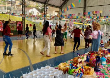 Arraiá da Melhor Idade em Pancas: Integração e Alegria marcaram evento promovido pela Secretaria de Assistência Social