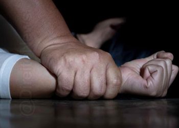 Policiais civis prendem suspeito de abusar sexualmente da própria filha em Vila Valério