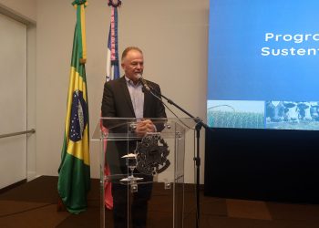 Governo ES - Espírito Santo conta agora com Programa de Desenvolvimento Sustentável da Cadeia do Leite