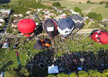 Festival de Balonismo em Pancas brilha como um sucesso estadual e recebe turistas de diversas regiões