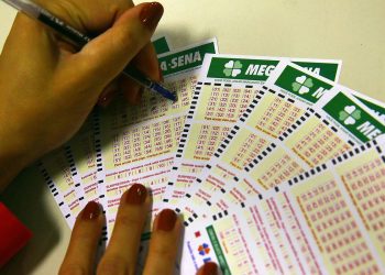 Mega-Sena sorteia nesta quinta-feira prêmio acumulado em R$ 42 milhões