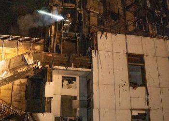 Bombardeios russos na Ucrânia matam 6 e danificam Porto de Odessa