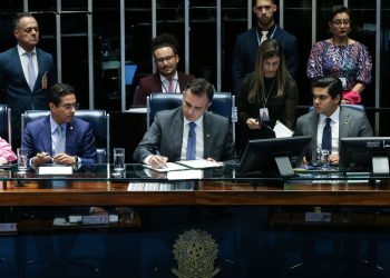 Congresso promulga mudança sobre perda de nacionalidade brasileira