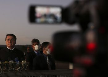 Fenaj: sem Bolsonaro, descredibilização da imprensa cai 91%