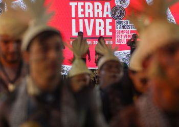 Indígenas prometem seguir lutando por demarcação de terras