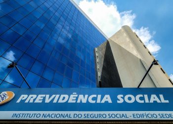 INSS orienta segurados a usarem serviços digitais durante greve