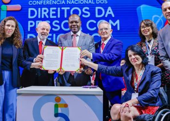 Governo cria sistema de emissão de carteira nacional da pessoa com TEA