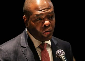 Brasil pede desculpas por perseguição a imigrantes japoneses