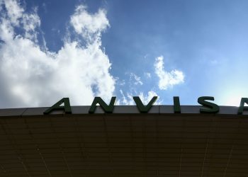 Lula cobra da Anvisa maior rapidez na aprovação de remédios