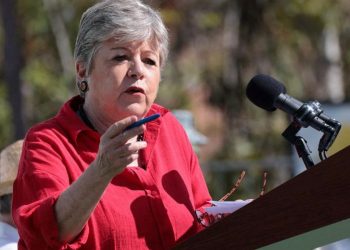 México diz aos EUA que espera decisão da Justiça venezuelana