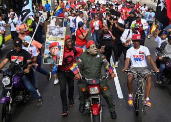 Venezuela quer proibir candidatura que não acatar reeleição de Maduro