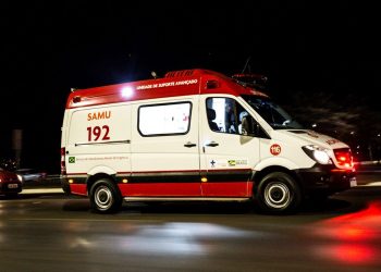 Governo do Rio vai notificar Oi por falhas no telefone 192 do Samu