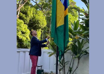 Brasil assume temporariamente embaixada da Argentina em Caracas