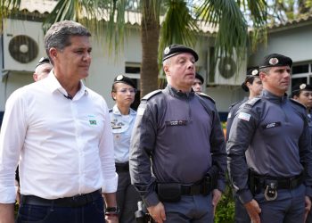 Comando-geral da PMES e Vice-governador do ES visitam Academia de Polícia Militar